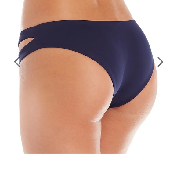 L Space white crochet Joey bikini set - Picture 4 of 8